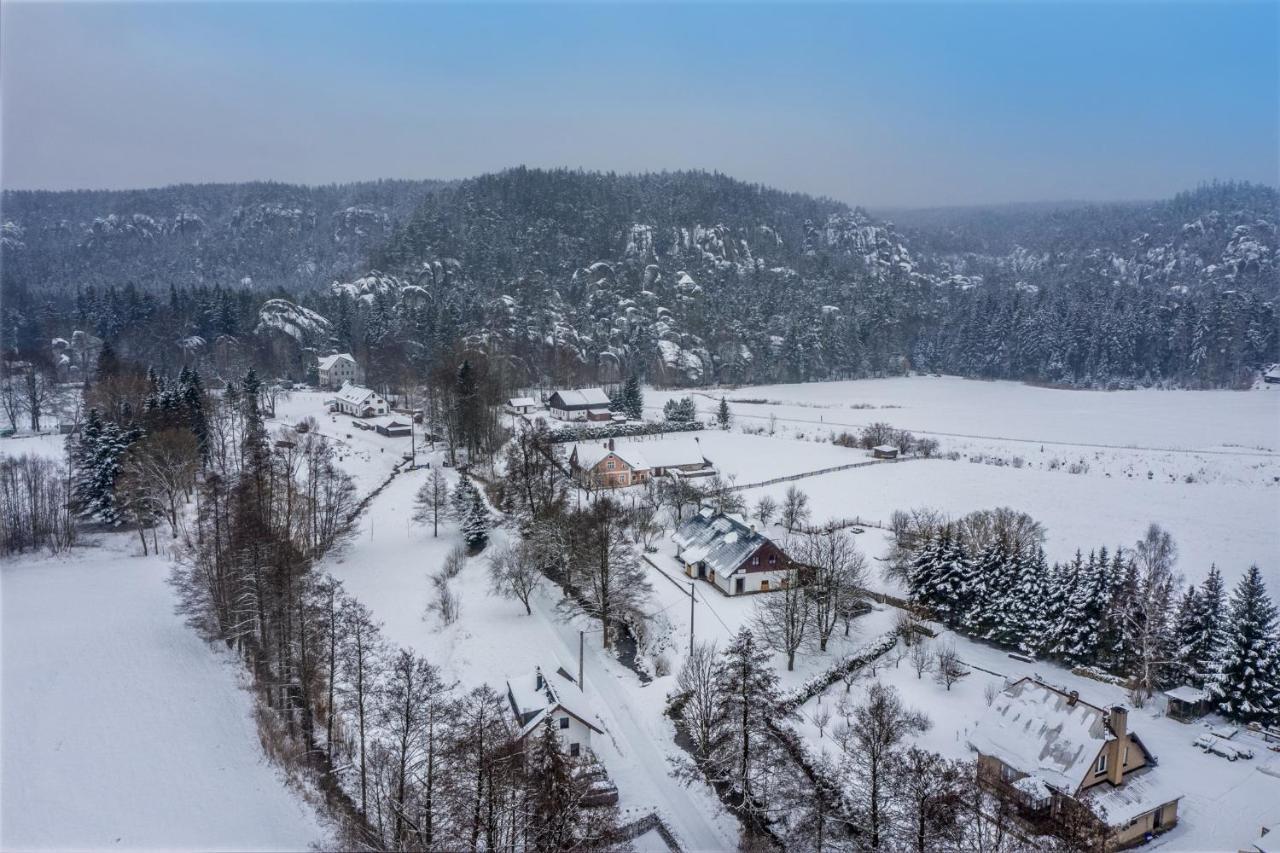 U Ozveny Hotel Dolni Adrspach Exterior foto